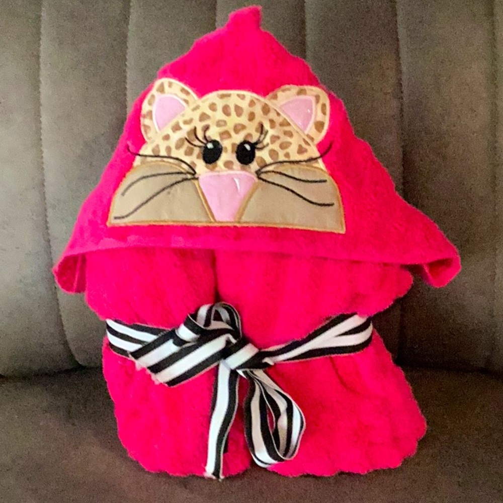 Handmade embroidered leopard kitty bath towel.